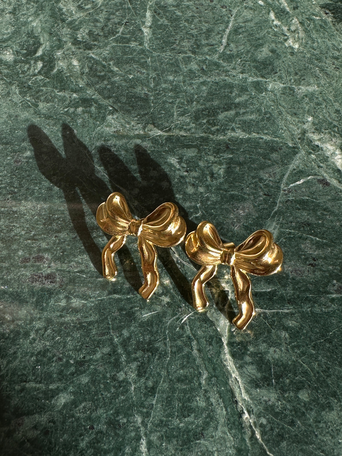 [Back In Stock Soon] The Bow Earrings